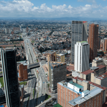 Imagen de edificios sobre el centro de Bogotá